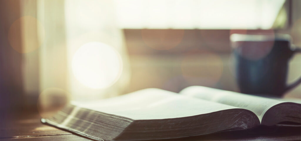 A Importância de Ler a Bíblia Todos os Dias